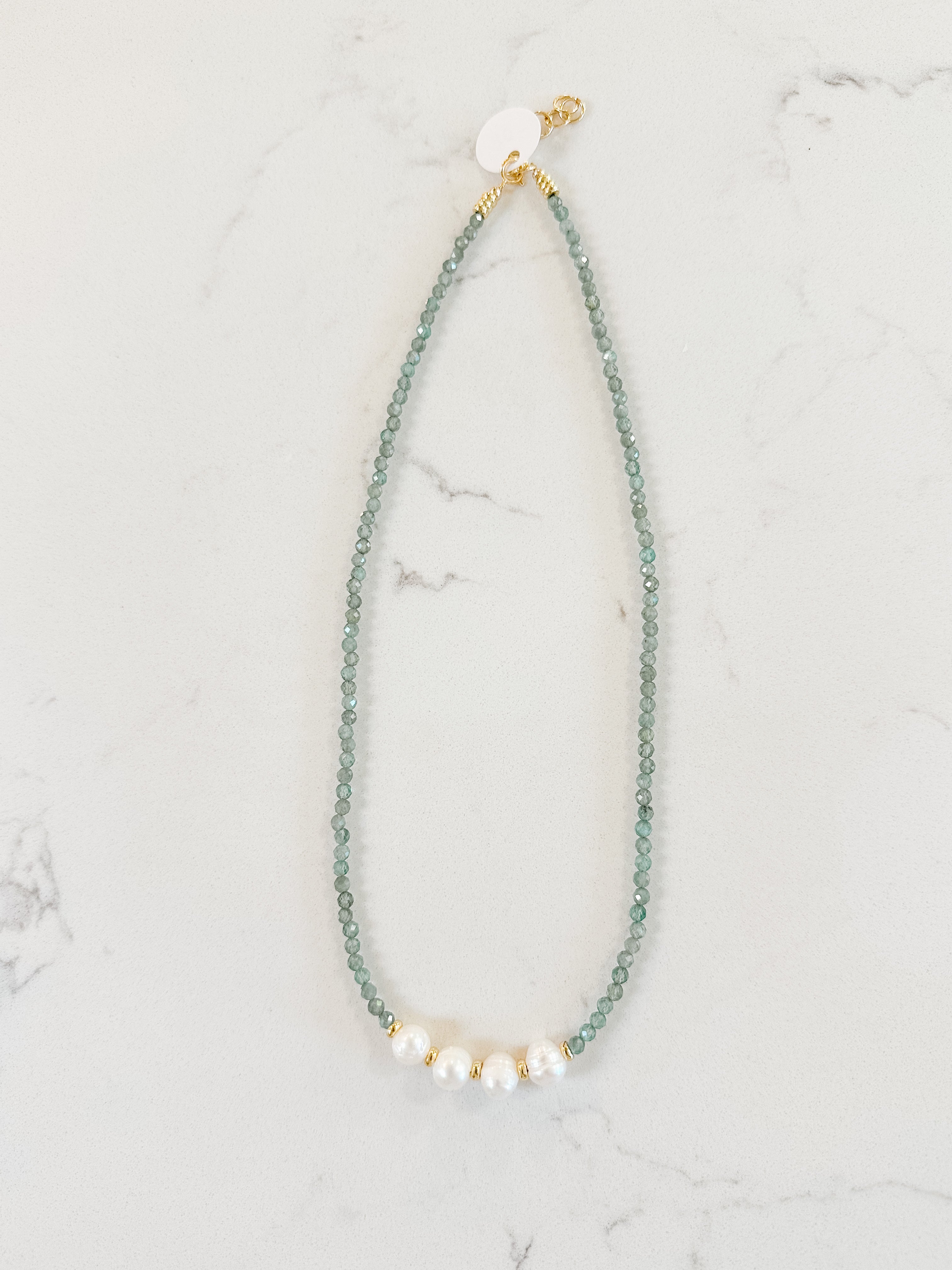 Pearly Days Necklace